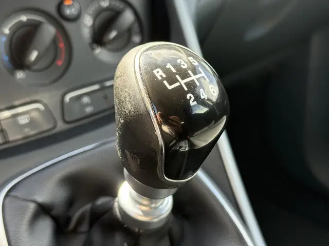 Ford C-MAX 1.0 Lease Trend 2013 Benzine 23