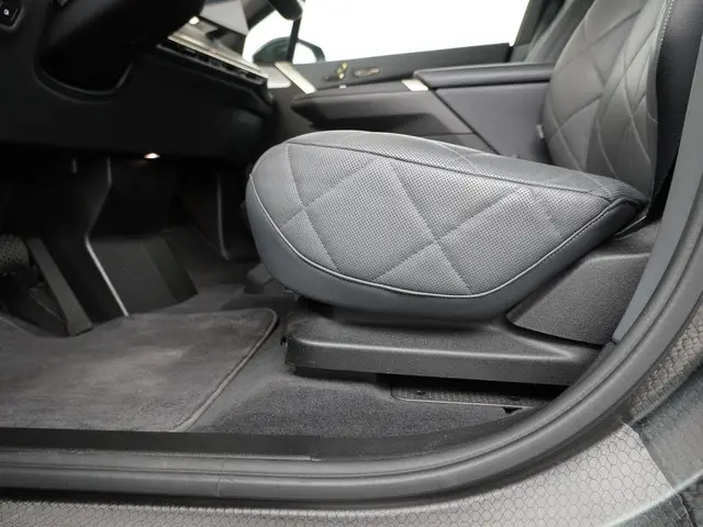 BMW iX M60 112 kWh 2022 Elektrisch 26