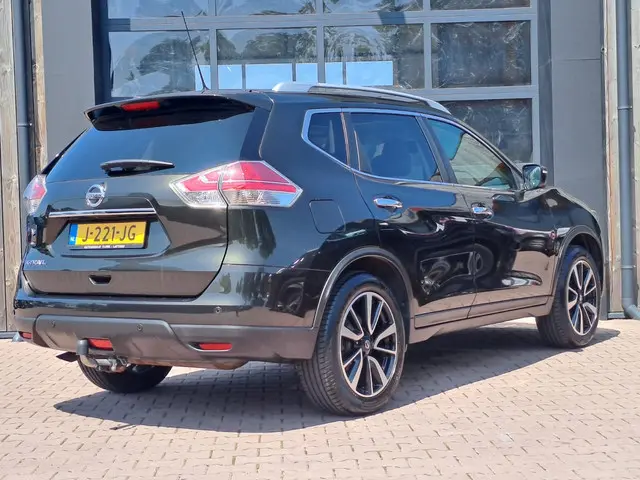 Nissan X-Trail 1.6 DIG-T Tekna 7p. 2017 Benzine 4