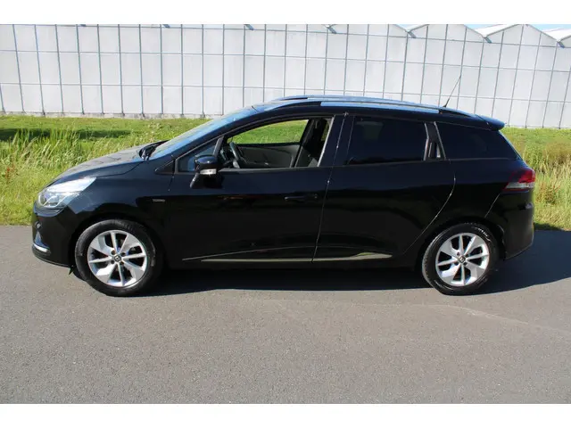 Renault Clio Estate 1.2 TCe Intens Automaat 2017 Benzine 2