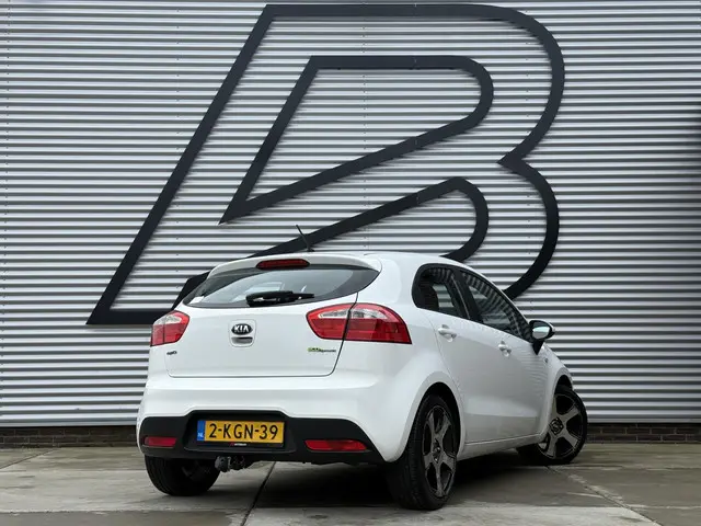 Kia Rio 1.2 CVVT Comfort Pack 2013 Benzine 3
