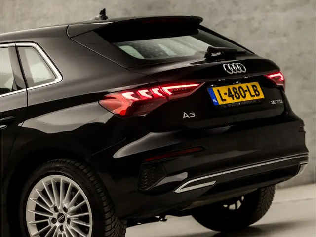 Audi A3 Sportback 30 TFSI Sportline 2021 Benzine 25