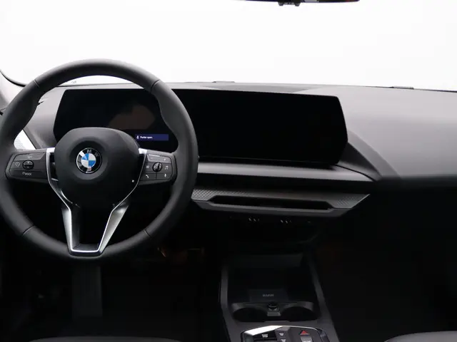 BMW 2 Serie Gran Coupé 220 2025 Benzine 23