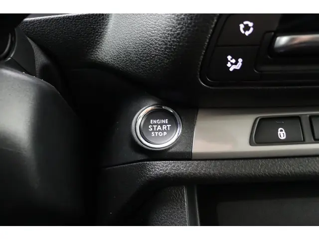 Peugeot Expert 2.0 BlueHDi S&S L3 DC 2024 Diesel 25