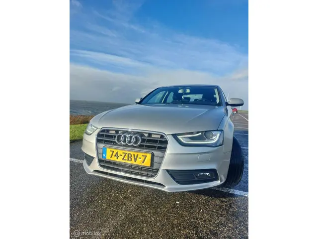 Audi A4 Limousine 1.8 TFSI 2012 Benzine 25