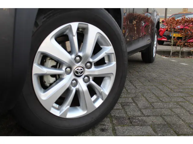 Toyota Yaris Cross 1.5 Hybrid Active 2023 Hybride Benzine 9