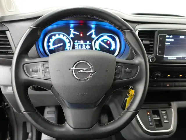 Opel Vivaro-e L3H1 Edition 75 kWh 2022 Elektrisch 16