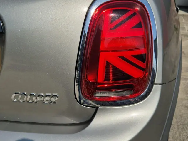 MINI Cooper Cabrio 1.5 2017 Benzine 25