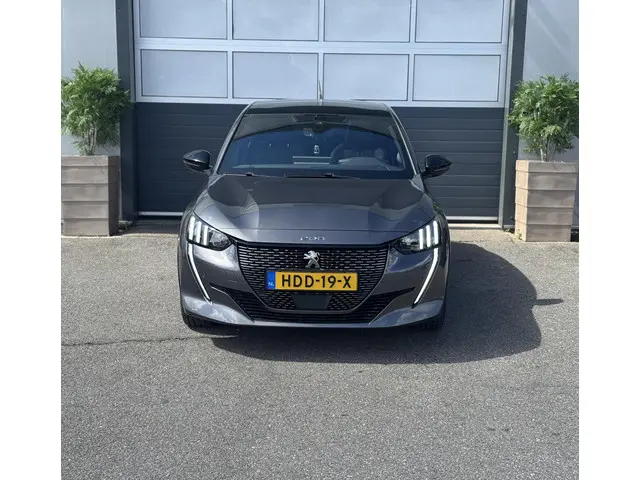 Peugeot 208 3