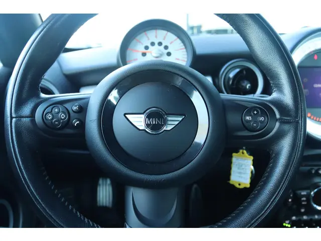 MINI Cooper S MINI COUPÉ 1.6 CHILLI 2012 Benzine 14