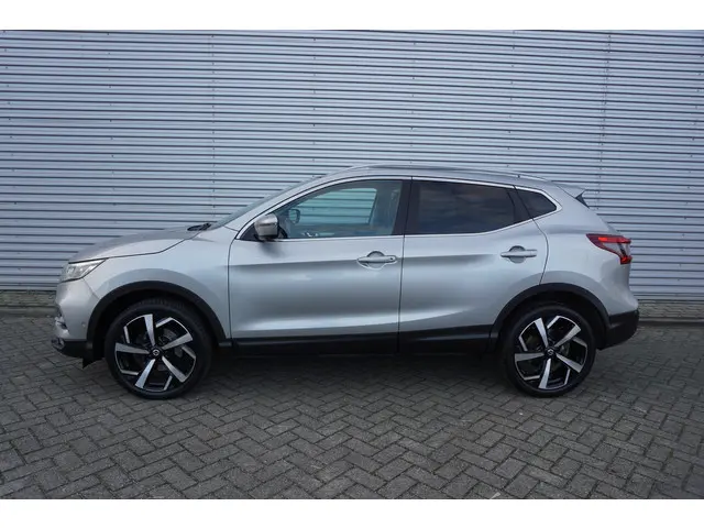 Nissan QASHQAI 1.2 Tekna 2017 Benzine 4