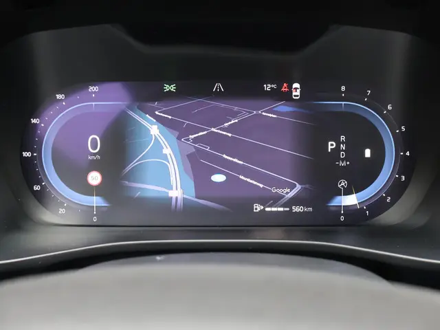 Volvo XC40 B3 Plus Dark 2023 Benzine 25