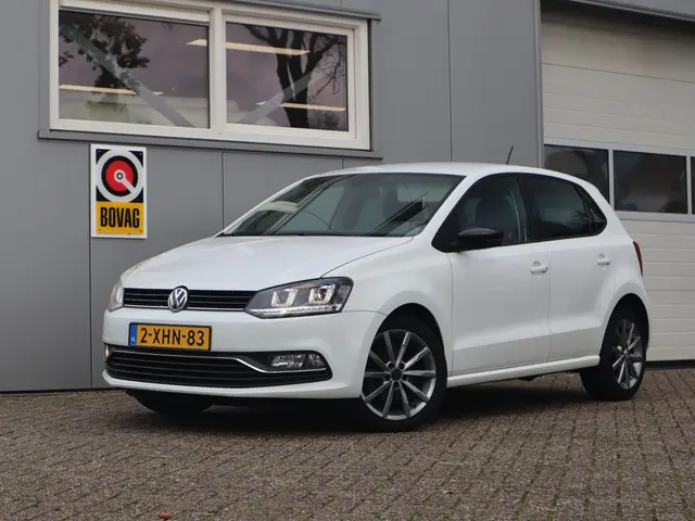 Volkswagen Polo 1.2 TSI First Edition 2014 Benzine