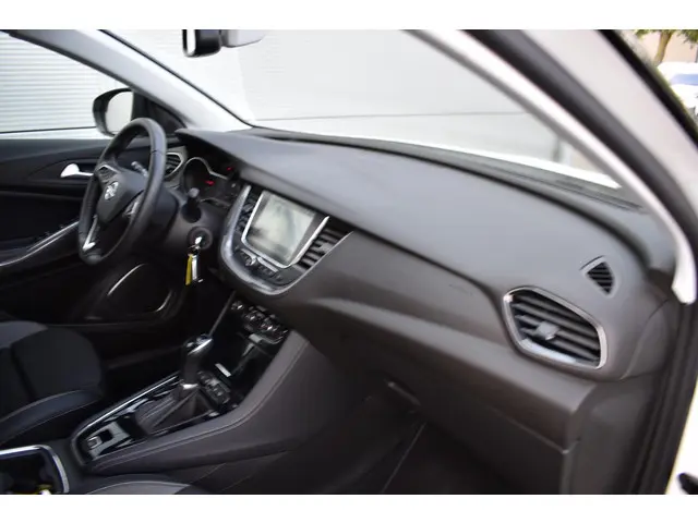 Opel Grandland X 1.2 Turbo Elegance 2021 Benzine 9