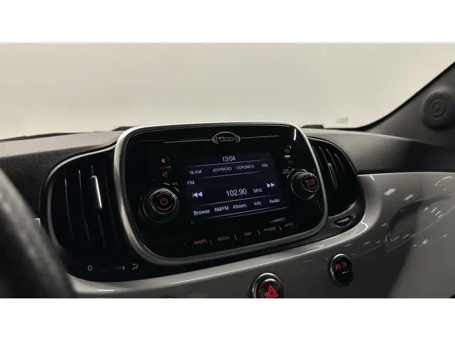 Fiat 500 1.4 T-Jet Abarth 595 2017 Benzine 27