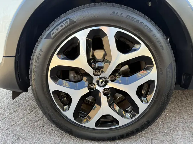 Renault Captur 1.3 TCe 150pk EDC Intens 2019 Benzine 9