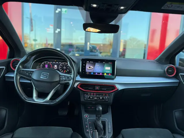 SEAT Ibiza 1.0 EcoTSI FR Plus Connect 2023 Benzine 10