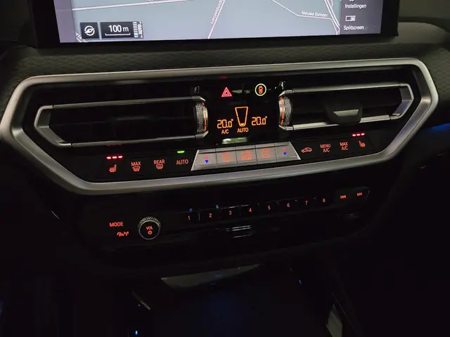 BMW X3 xDrive30e M SPORT 2022 Hybride Benzine 25