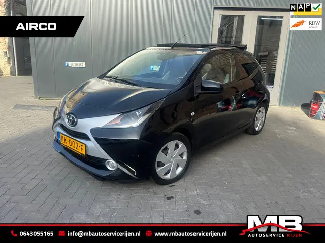 Toyota Aygo 1.0 VVT-i x-wave opendak 2016 Benzine