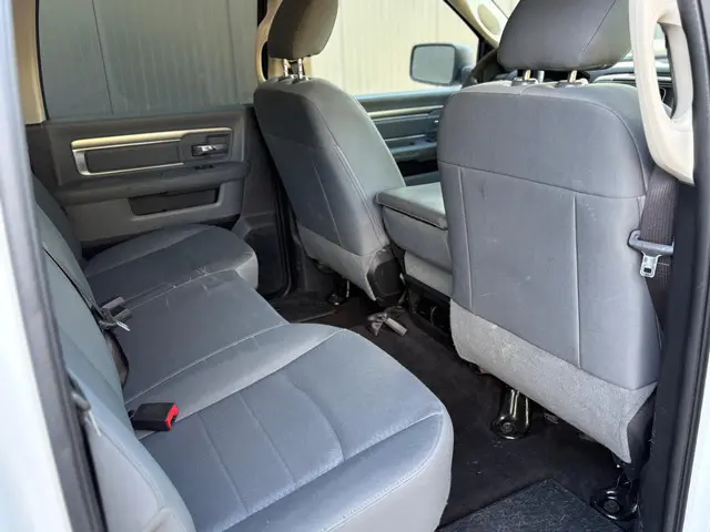 Dodge Ram 2500 SLT Hemi 5.7 V8 2018 LPG/Gas 13