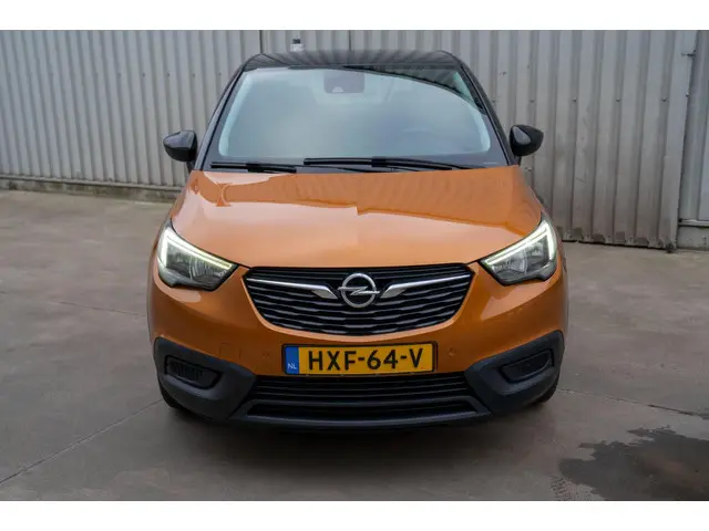 Opel Crossland X 3
