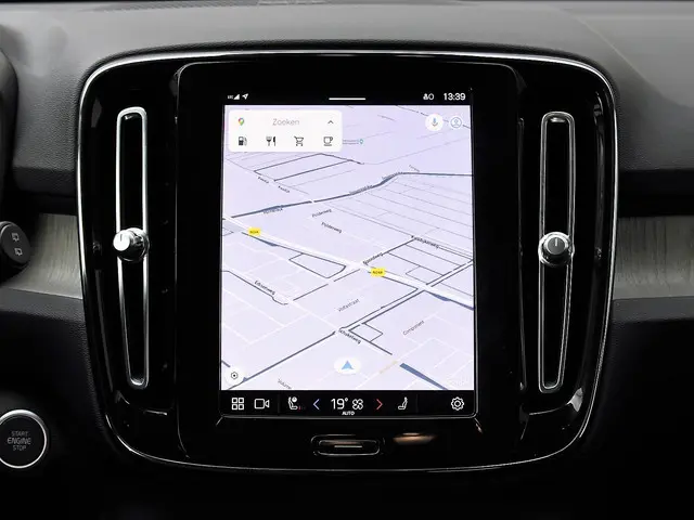 Volvo XC40 2.0 B4 Plus Dark 2025 Benzine 15