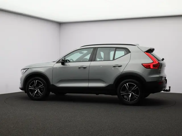 Volvo XC40 2.0 B4 Plus Dark 2024 Benzine 22