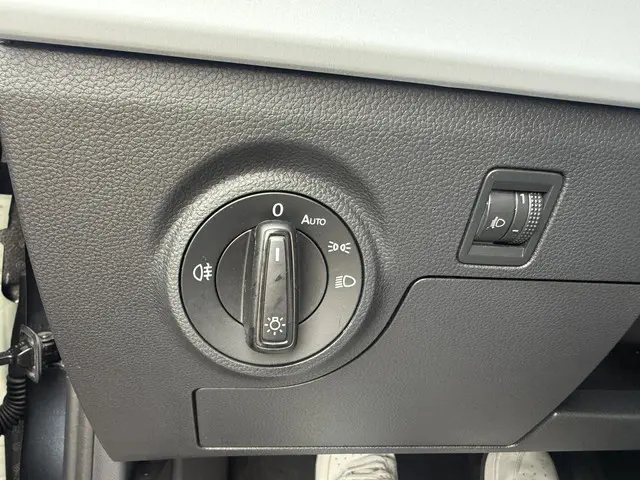 SEAT Arona 1.0 TSI Xperience 2023 Benzine 15