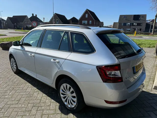 Škoda Fabia Combi 1.0 TSI Ambition 2022 Benzine 4