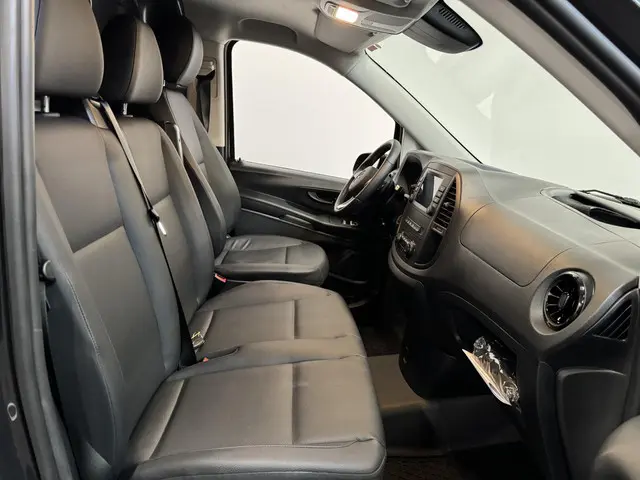 Mercedes-Benz Vito 114 CDI Lang 2024 Diesel 22