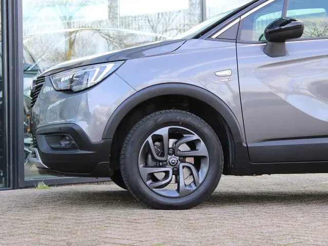 Opel Crossland X 1.2 Turbo Edition 2020 2020 Benzine 12