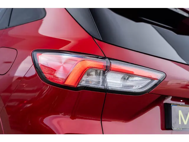 Ford Kuga 2.5 PHEV ST-Line X 2021 Hybride Benzine 16