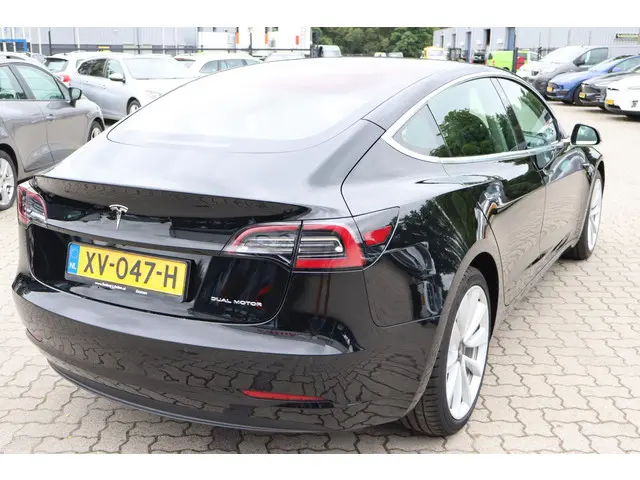Tesla Model 3 Long Range AWD 75 kWh 2019 Elektrisch 5