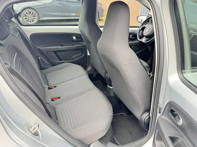 Volkswagen up! 1.0 EDITION 2014 Benzine 11