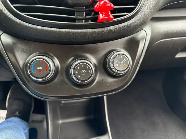 Opel KARL 1.0 ecoFLEX Edition 2017 Benzine 15