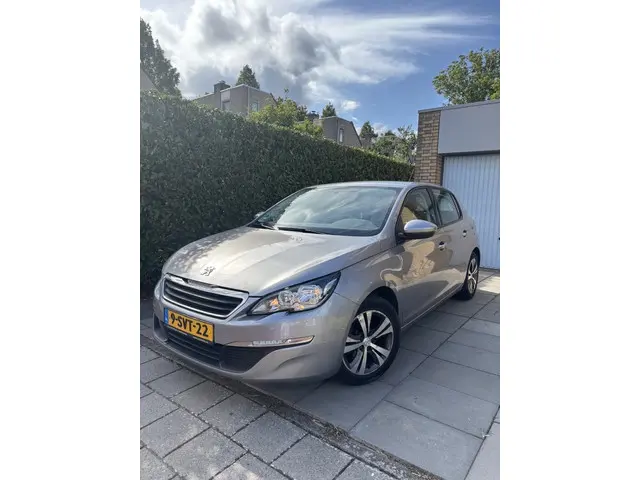 Peugeot 308 2