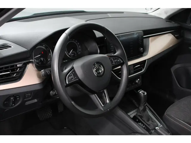 Škoda Kamiq 1.5 TSI 150pk Style DSG 2020 Benzine 7