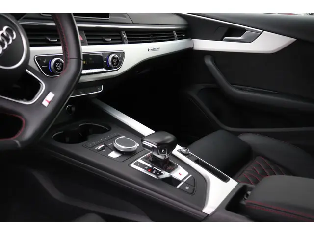 Audi S4 3.0 TFSI Quattro 2017 Benzine 12