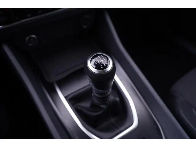 Nissan QASHQAI 1.3 MHEV Business Access 2022 Benzine 49