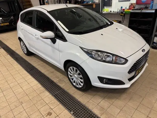 Ford Fiesta 1.25 2014 Benzine 3