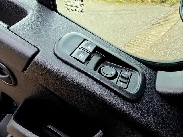 Renault Master T35 2.3 dCi 135 L3 H2 2022 Diesel 17