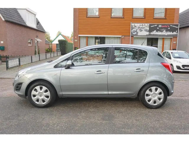 Opel Corsa 2