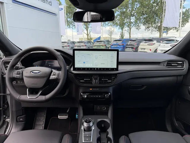 Ford Kuga 2.5 PHEV ST-Line X 2025 Hybride Benzine 27