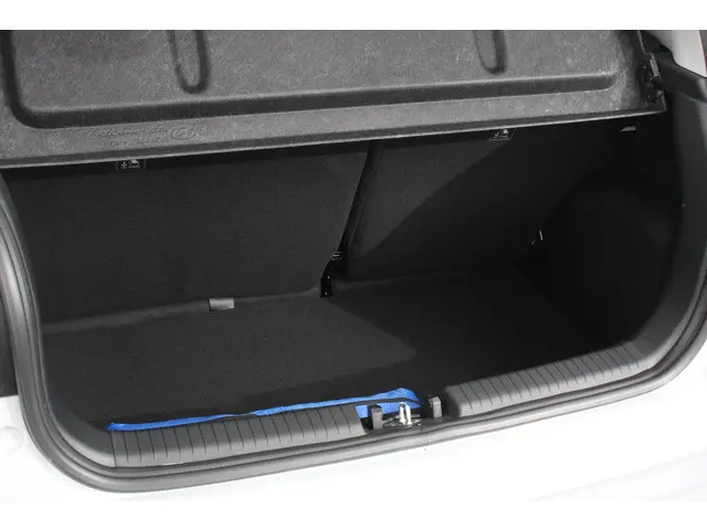 Hyundai i10 1.0 Comfort Automaat 5-zits 2024 Benzine 25