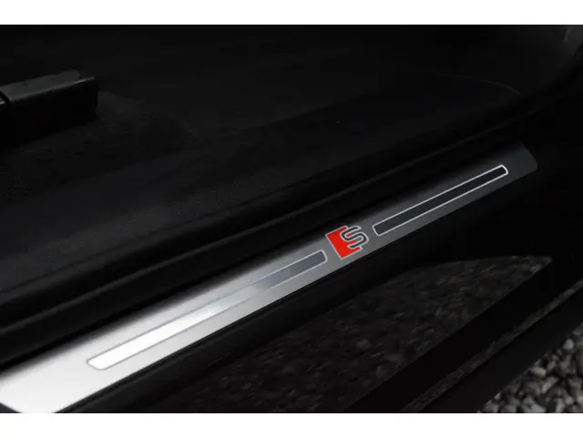 Audi Q8 e-tron 55 Quattro 2023 Elektrisch 19