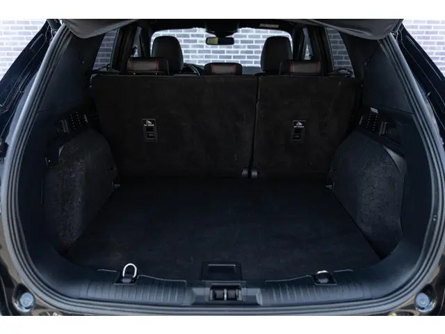 Ford Kuga 2.5 PHEV ST-Line X 2023 Hybride Benzine 14