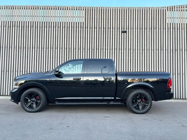 Dodge Ram 1500 2