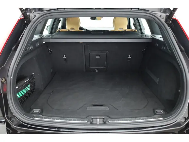 Volvo V60 2.0 T4 Inscription 2020 Benzine 20