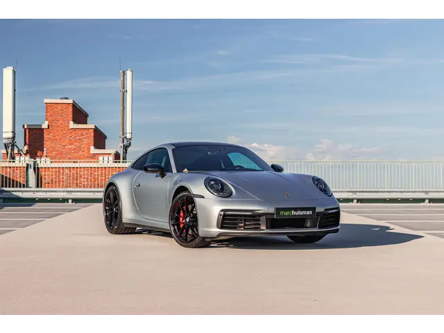 Porsche 911 3.0 Carrera 4S 2021 Benzine 16
