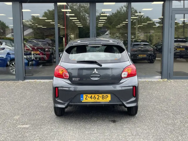 Mitsubishi Space Star 1.2 Connect+ 2024 Benzine 16
